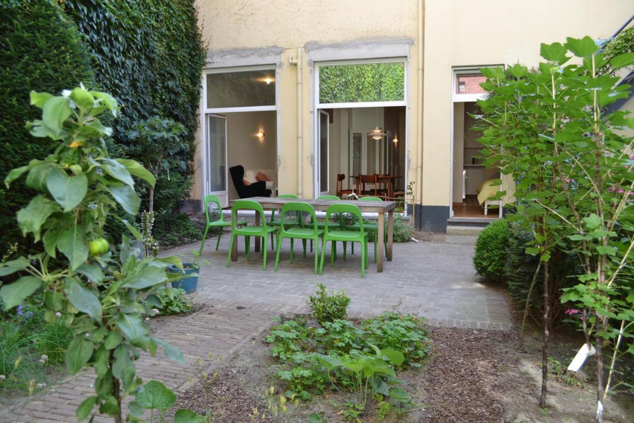 Apartment Pauline Loveling With Quiet Garden And 2 Bathrooms