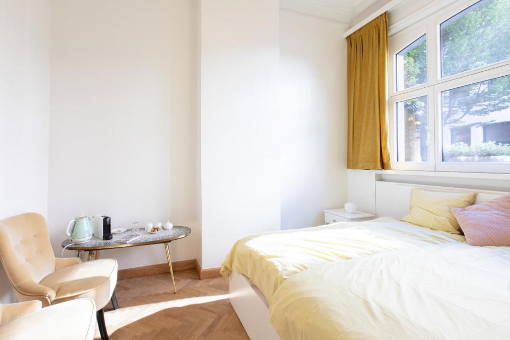 Pauline Loveling With Quiet Garden And 2 Bathrooms Antwerp